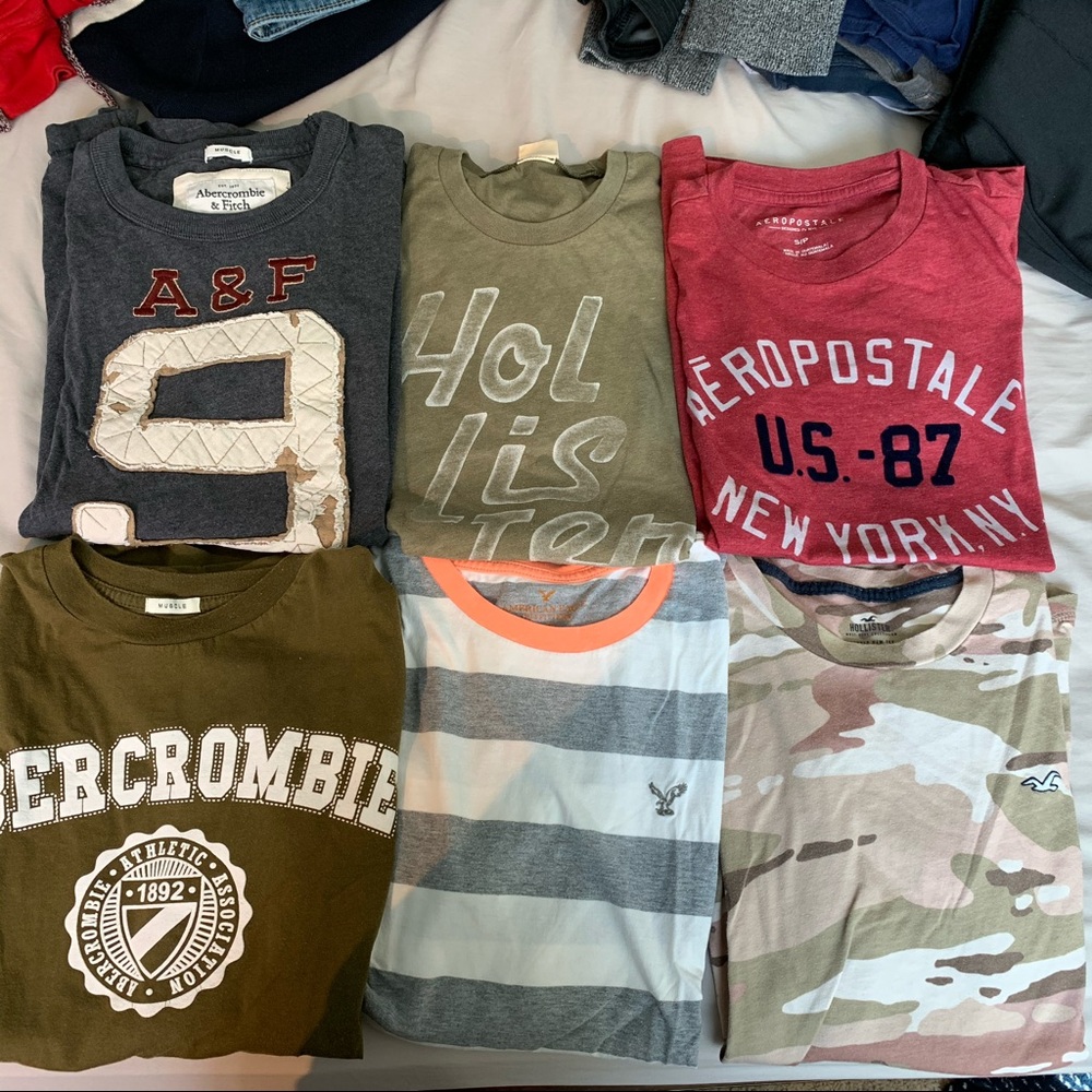LOT assorted short sleeve tees